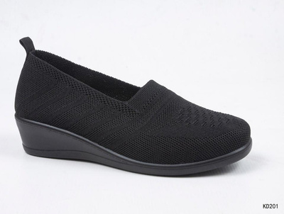 Trampki damskie 7AKD201.BLACK (36/41,12par)