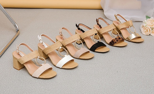 Sandały damskie M517.BEIGE (36/41,12par)