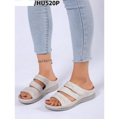 Klapki damskie HU520.BEIGE (36/41,12par)