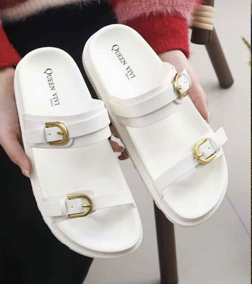 Klapki damskie  7AST-06.WHITE  (36/41,12par)