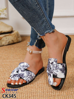 Klapki damskie CK345.BLACK (36/41,12par)