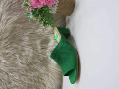 Klapki damskie 7ACIC-79.GREEN (36/41,12par)