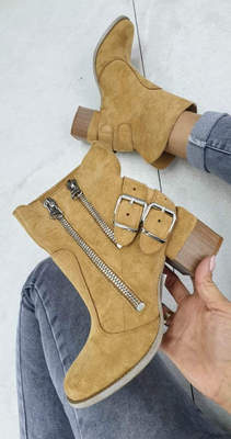 Karmelowe botki damskie A6110-32.CAMEL (36/41,12par)