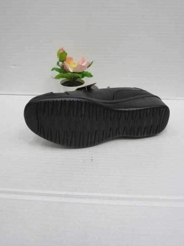 Półbuty damskie 7A57255-9.BLACK (36/42,12par)