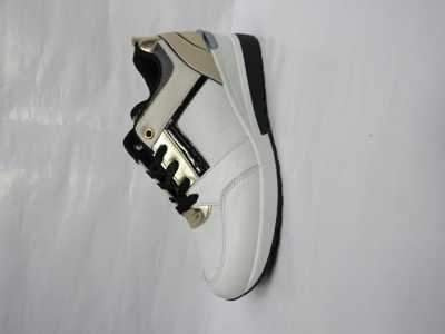Buty sportowe damskie 7AXBC23204.WHITE (36/41,12par)