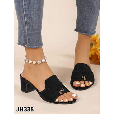 Klapki damskie 7AJH338.BLACK (36/41,12par)