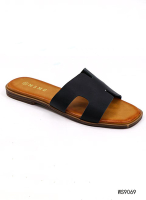 Klapki damskie WS9069.BLACK (36/41,12par)