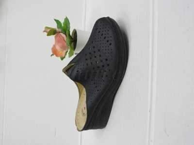 Klapki damskie 7AJH1-6.BEIGE (36/41,12par)