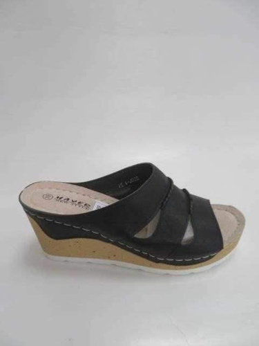 Klapki damskie DE07-1.BLACK (36/41,8par)