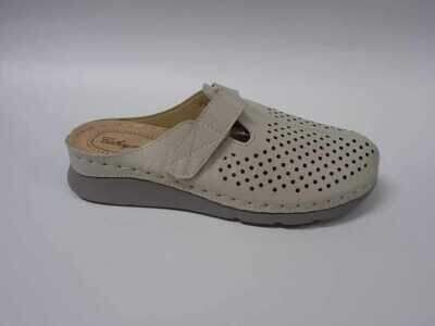Klapki damskie 7A2731-4.BEIGE (36/42,12par)