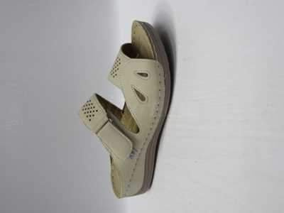 Klapki damskie 7A684-15.BEIGE (36/42,12par)
