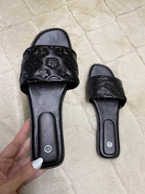 Klapki damskie 7A0-80.BLACK  (36/41,12par)