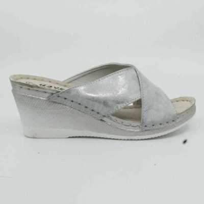Klapki damskie 7ADE81-2.SILVER (36/41,8par)