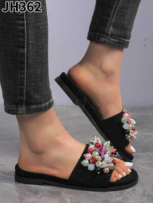 Klapki damskie 7AJH362.BLACK (36/41,12par)