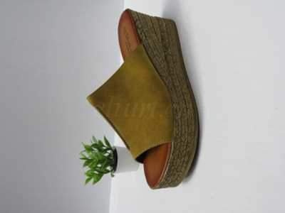 Klapki damskie 7A4014.CAMEL (36/41,8par)