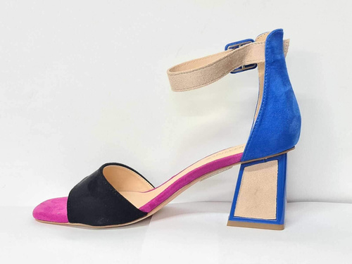 Sandały damskie   7AX8352.BLACK/FUXIA (36/41,12par)