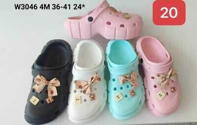 Klapki damskie 7AW3046.MIX (36/41,24par)