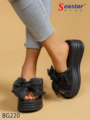 Klapki damskie BG220.BLACK (36/41,12par)