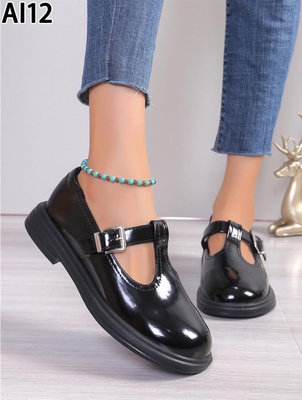 Półbuty damskie AI12.BLACK (36/41,12par)