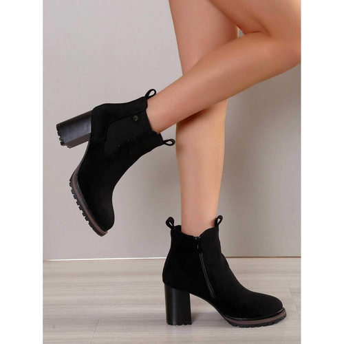 Botki damskie  7AKE212.BLACK  (36/41,12par)