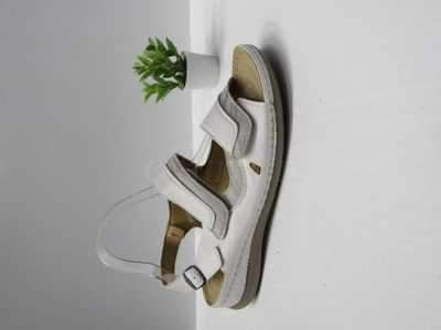 Sandały damskie 7A92031-8.WHITE (36/42,12par)