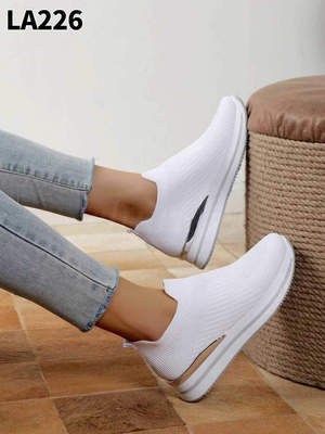 Buty sportowe damskie 7ALA226.WHITE (36/41,12par)