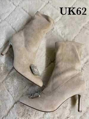 Botki damskie 7AUK62.BEIGE (36/41,12par)