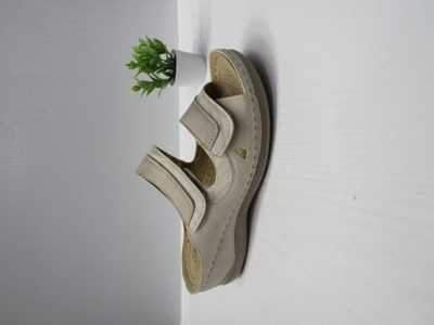 Klapki damskie 7A92084-4.BEIGE (36/42,12par)