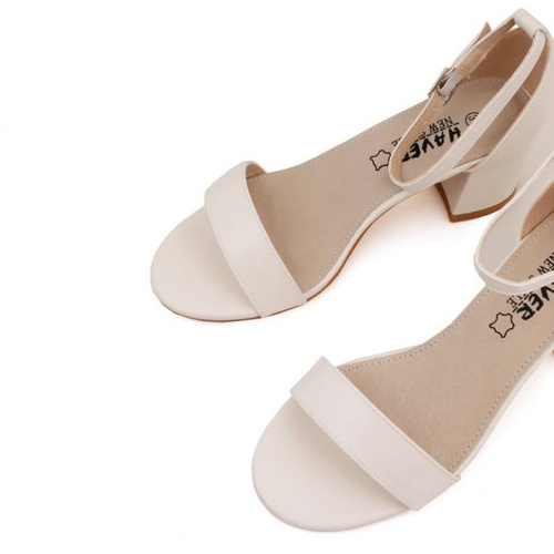 Sandały damskie SY25-3.WHITE (36/40,12par)
