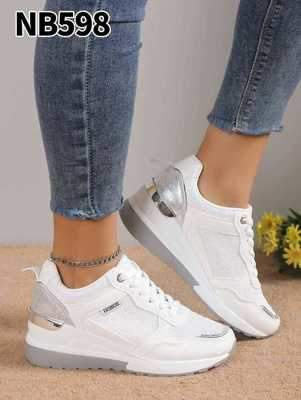 Buty sportowe damskie 7ANB598.WHITE (36/41,12par)