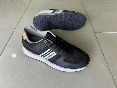 Buty sportowe męskie 9AA11-2.BLACK (41/46,8par)