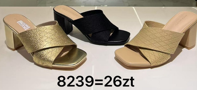 Klapki damskie 8239.KOLORDOWYBORU (36/41,12par)