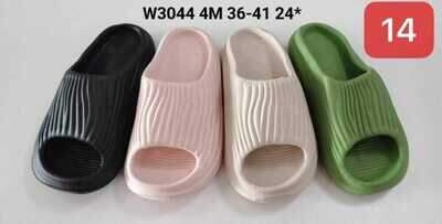 Klapki damskie 7AW3044.MIX (36/41,24par)