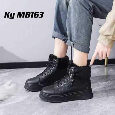 Botki damskie 7AMK163.BLACK (36/41,12par)