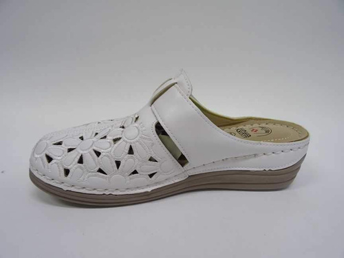 Klapki damskie 7A6928-2.WHITE (36/41,12par)