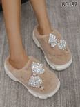 Kapcie damskie BG187.KHAKI (36/41,12par)