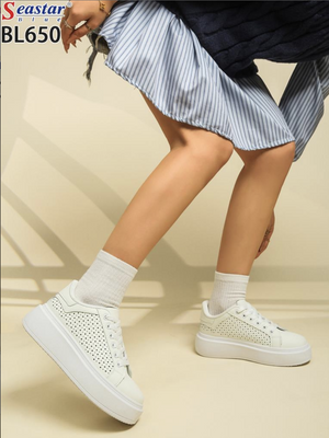 Buty sportowe damskie 7ABL650.WHITE (36/41,12par)