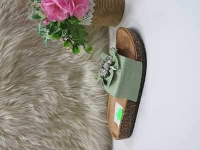 Klapki damskie 7A8054.GREEN (36/41,12par)