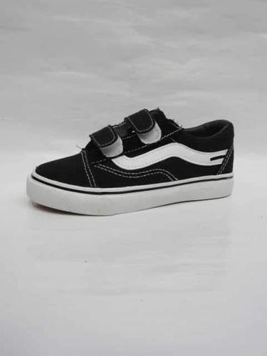 Trampki chłopięce  3AWQ808.BLACK (25/30,12par) 