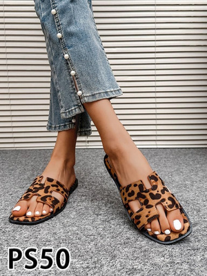 Klapki damskie 7APS50.LEOPARD (36/41,12par)