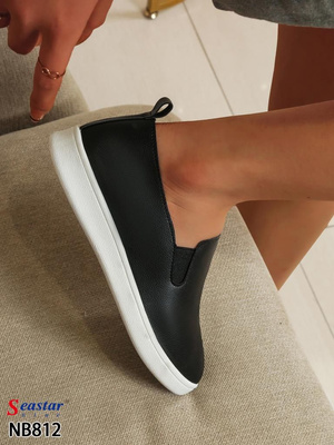 Trampki damskie 7ANB812.BLACK (36/41,12par)