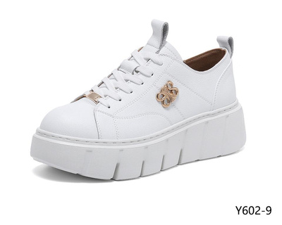 Buty sportowe damskie Y602-9.WHITE (36/41,8par)