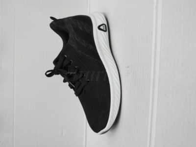 Buty sportowe męskie 9A8041-1.BLACK (40/45,12par)