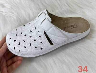 Klapki damskie 7A21857.WHITE (36/42,12par)