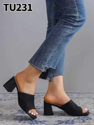 Klapki damskie 7ATU231.BLACK (36/41,12par)