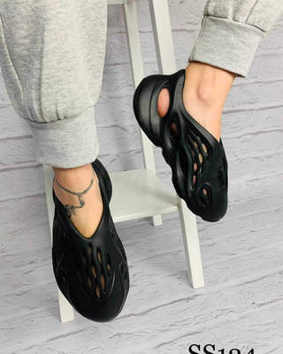 Klapki damskie 7ASS124.BLACK (36/41,12par)