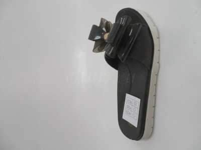 Klapki damskie 7AKM118-1.BLACK/WHITE (36/41,12par)