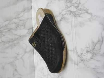 Klapki damskie 7AJ6-10.BLACK (36/41,12par)