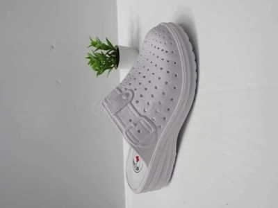 Klapki damskie 7A2937-3.WHITE (37/42,12par)