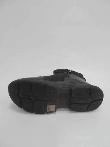 Trzewiki damskie RM24-2.BLACK Ocieplane (36/41,8par)